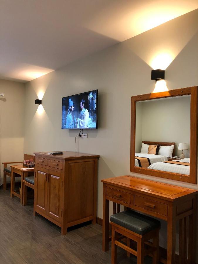Moc Hoang Hotel Hanoi Exterior photo