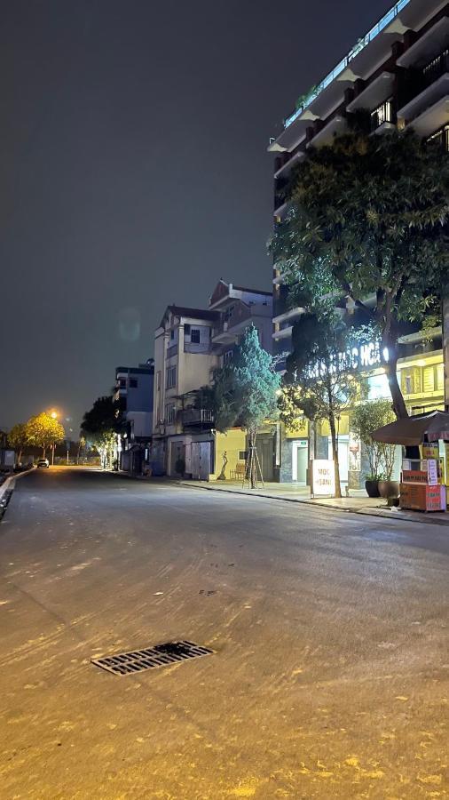 Moc Hoang Hotel Hanoi Exterior photo